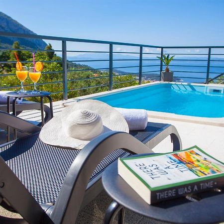 Marina - Holiday Home With Sea View Makarska Exterior photo
