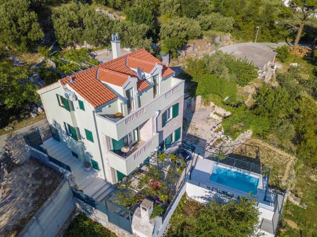 Marina - Holiday Home With Sea View Makarska Exterior photo