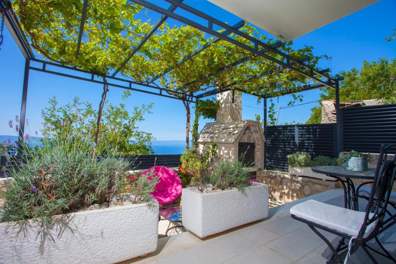 Marina - Holiday Home With Sea View Makarska Exterior photo